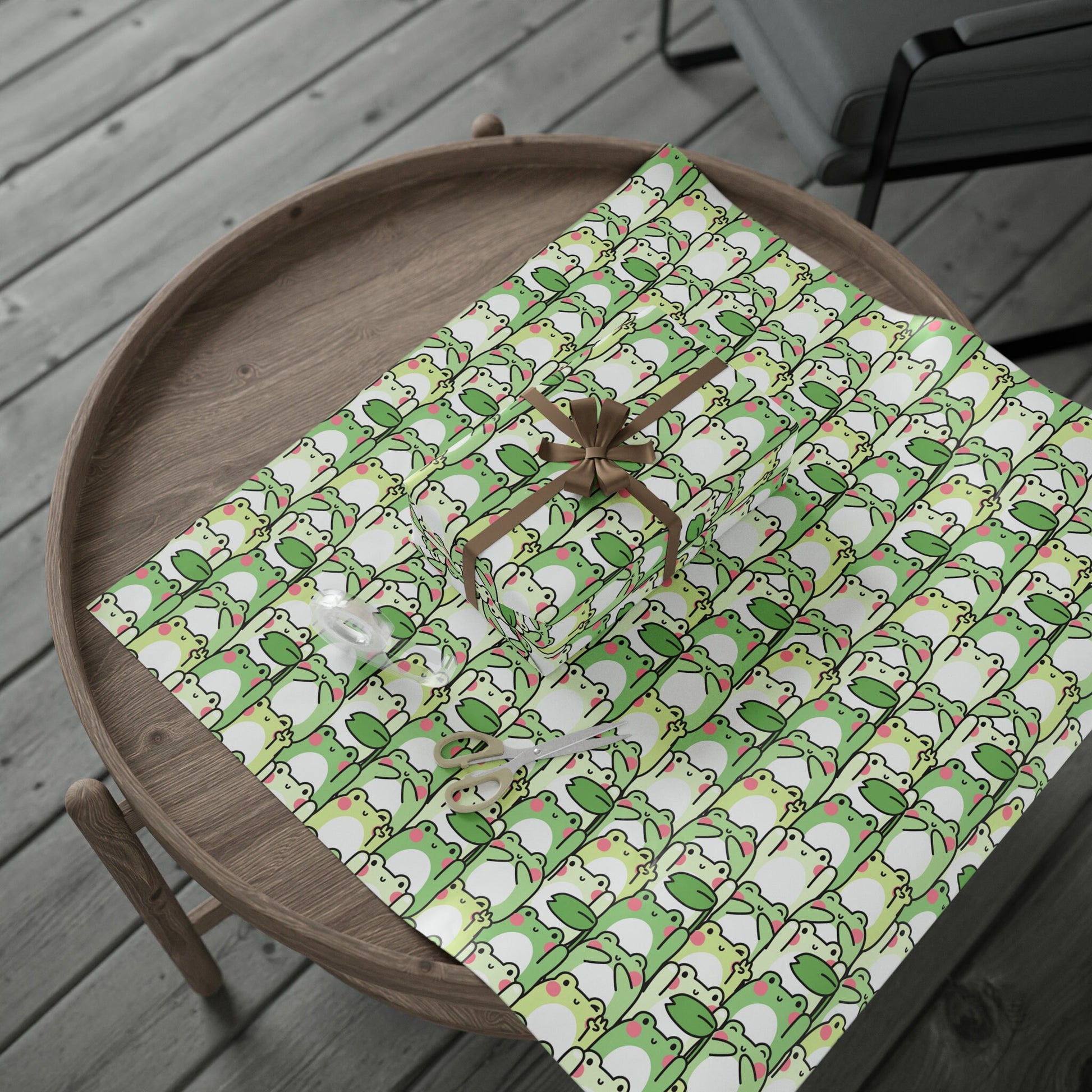 Green Kawaii Frog Gift Wrapping Paper Roll, Cute Gen Z Birthday Wrap Paper for Funny Gift